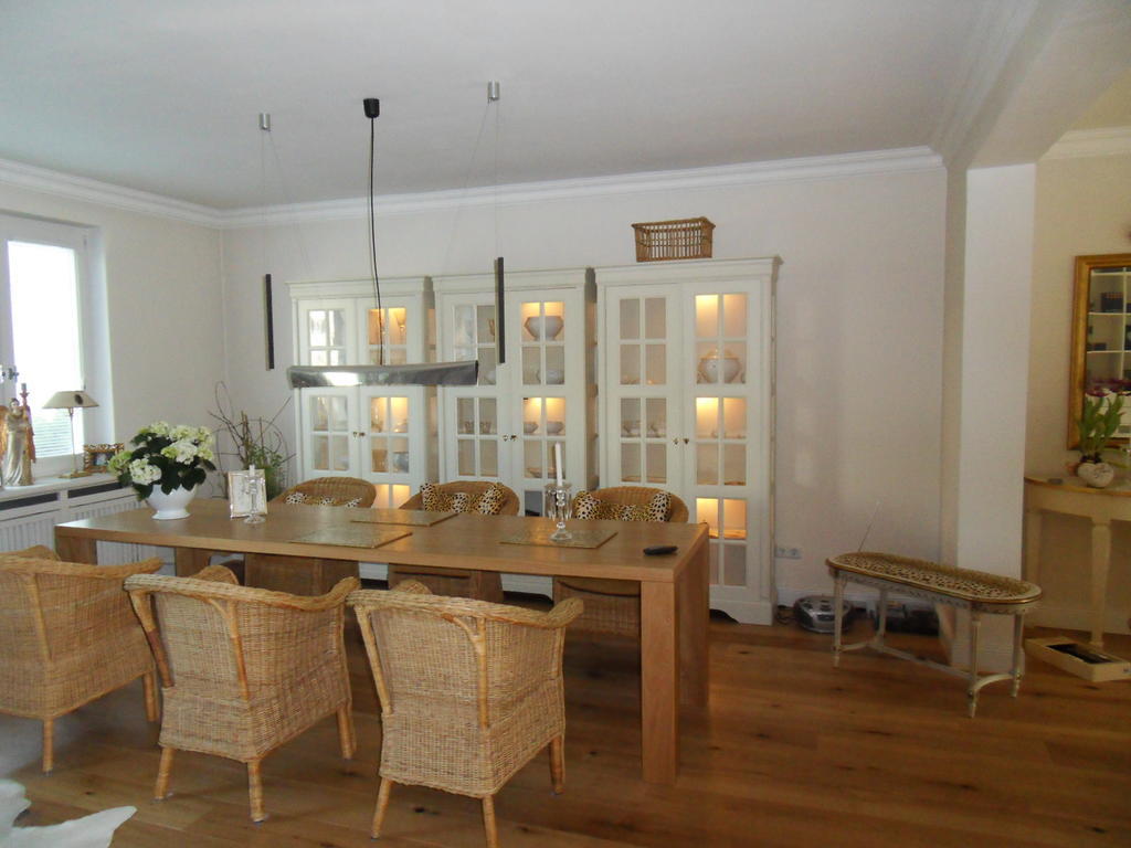Romantik Im Hotel Villa Roehl Timmendorfer Strand Quarto foto